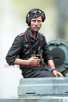 Alpine Miniatures 35265 German Panzer Commander Summer