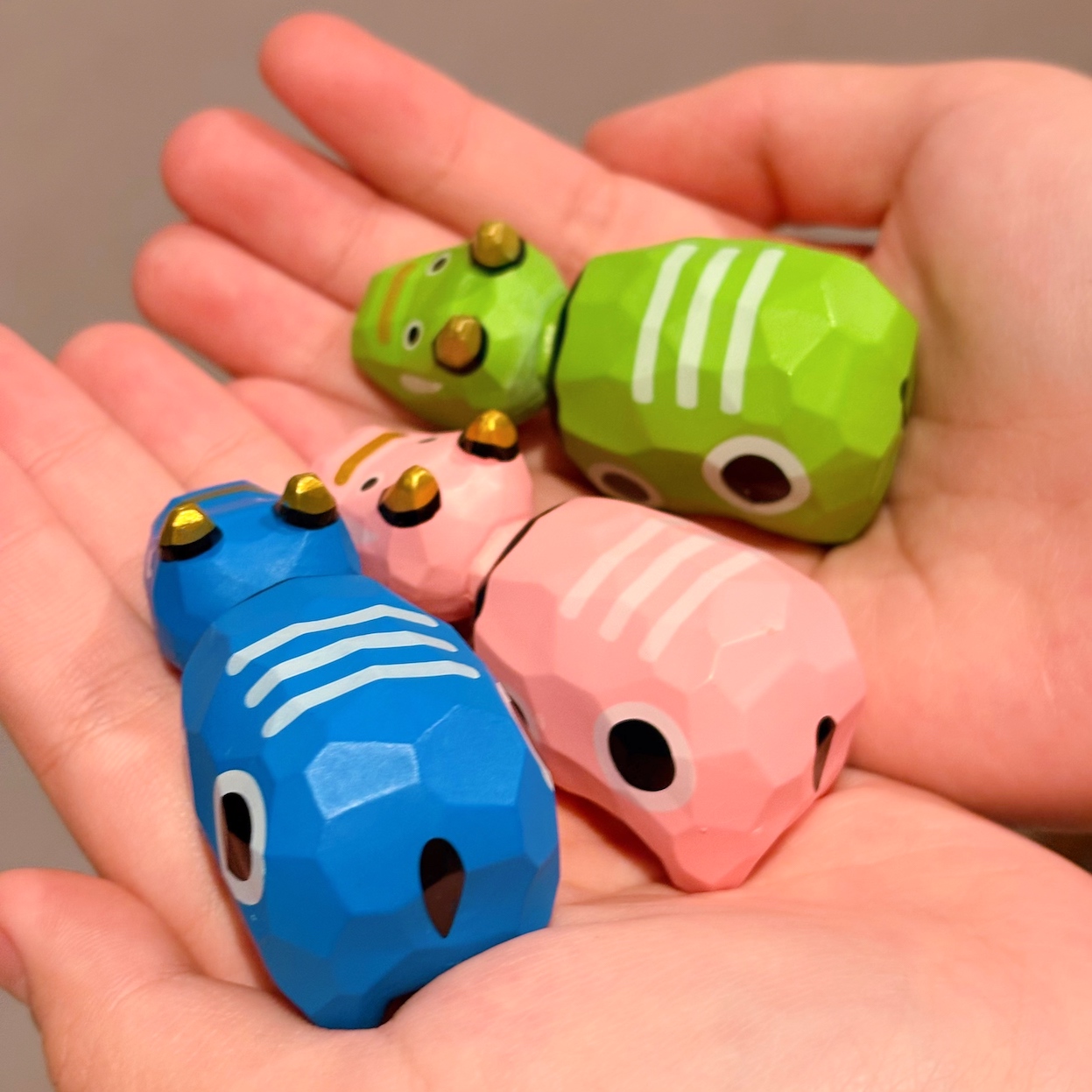 「京都和风」日本进口 木雕造型 可爱彩色小牛摆件