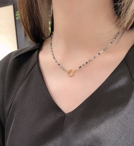 日牌甜甜圈水草绿玛瑙锁骨项链