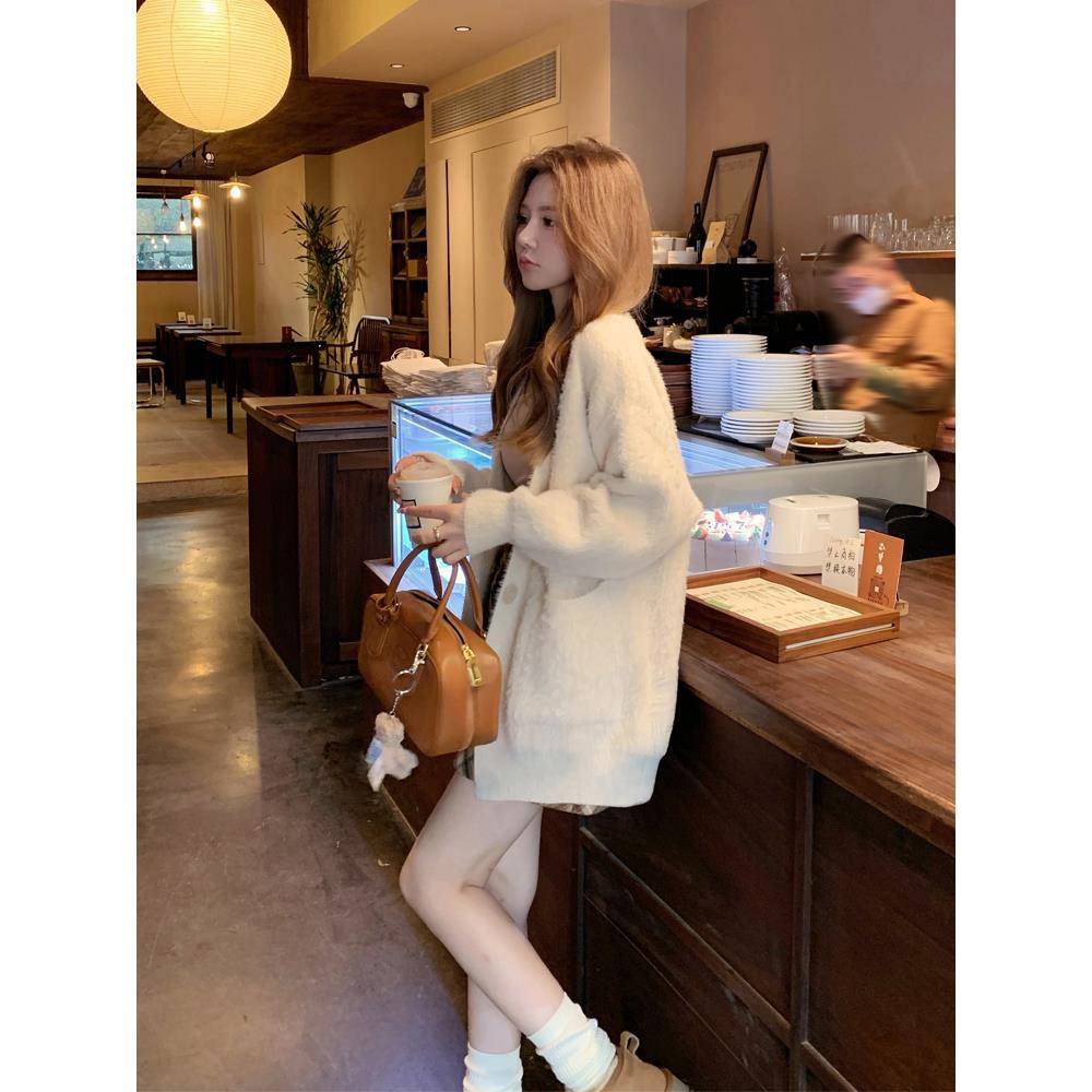 周大大软糯慵懒水貂绒毛衣外套女秋冬宽松加厚温柔奶fufu针织开衫