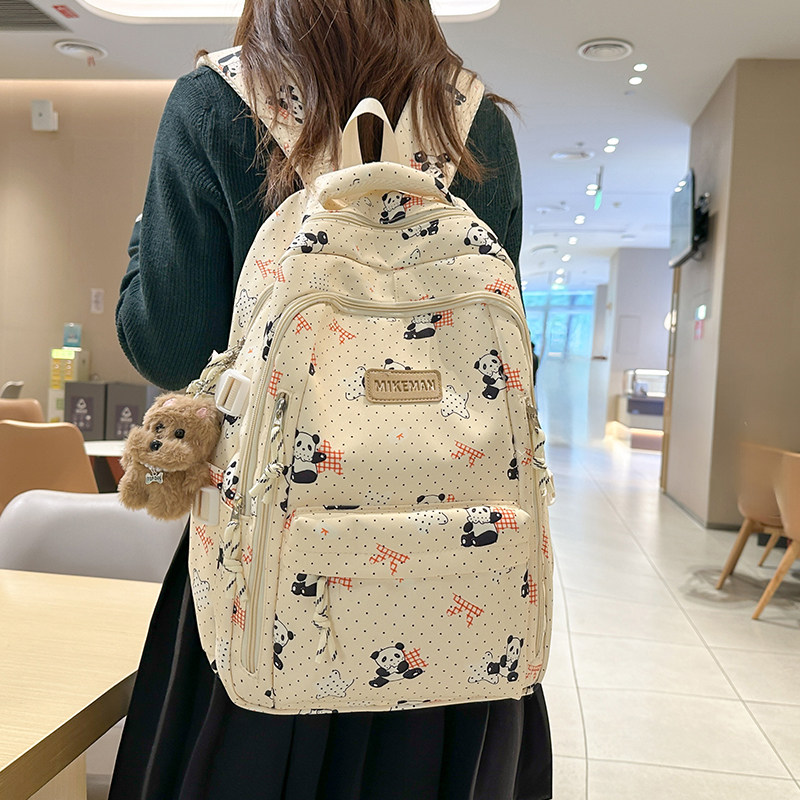 卡通熊猫印花双肩包女中学生初中生书包女生大容量高中生轻便背包