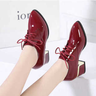 春秋季新款女鞋粗跟真皮系带单鞋女高跟百搭尖头英伦中跟女士皮鞋