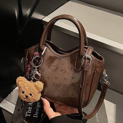 复古洋气水桶包2025新款