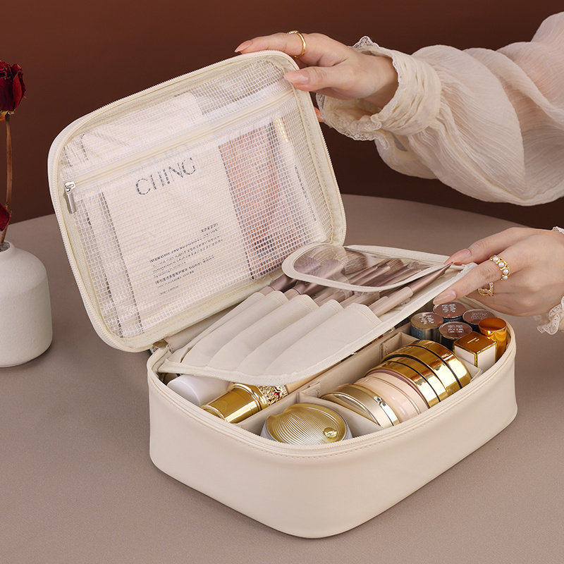 化妆包女大容量便携2025