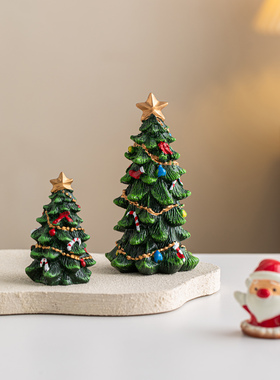 圣诞树装饰品摆件手工树脂工艺品桌面节日房间布置装饰圣诞礼物