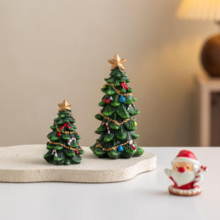 圣诞树装 饰圣诞礼物 饰品摆件手工树脂工艺品桌面节日房间布置装