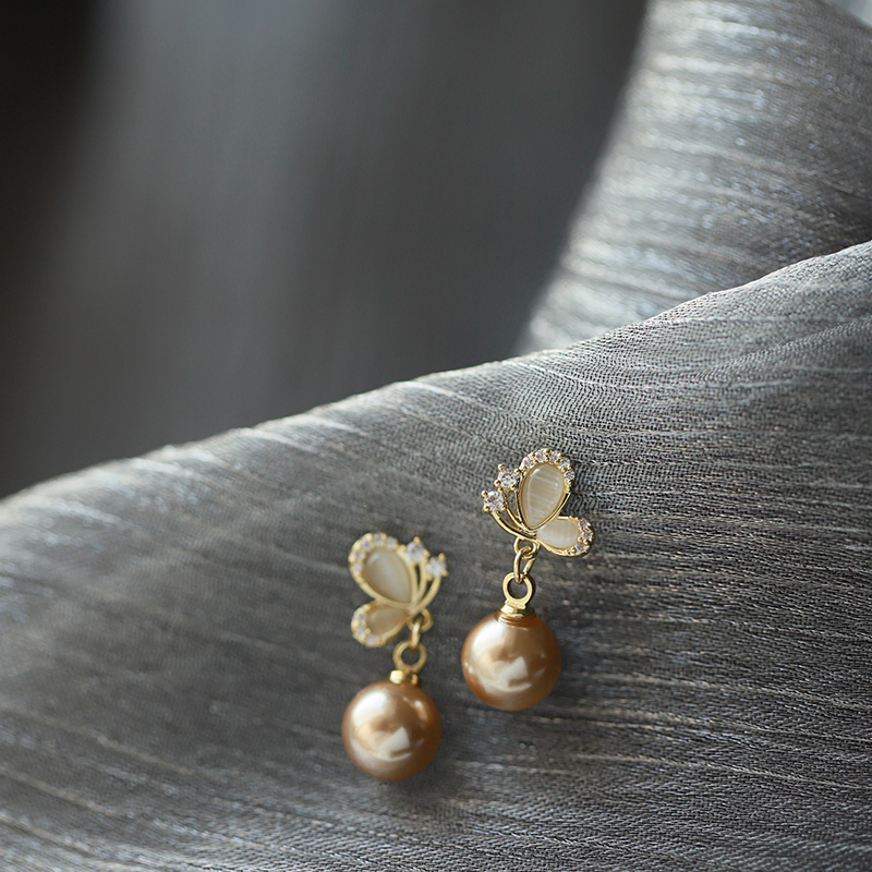 法式轻奢香槟色仿珍珠蝴蝶耳钉女