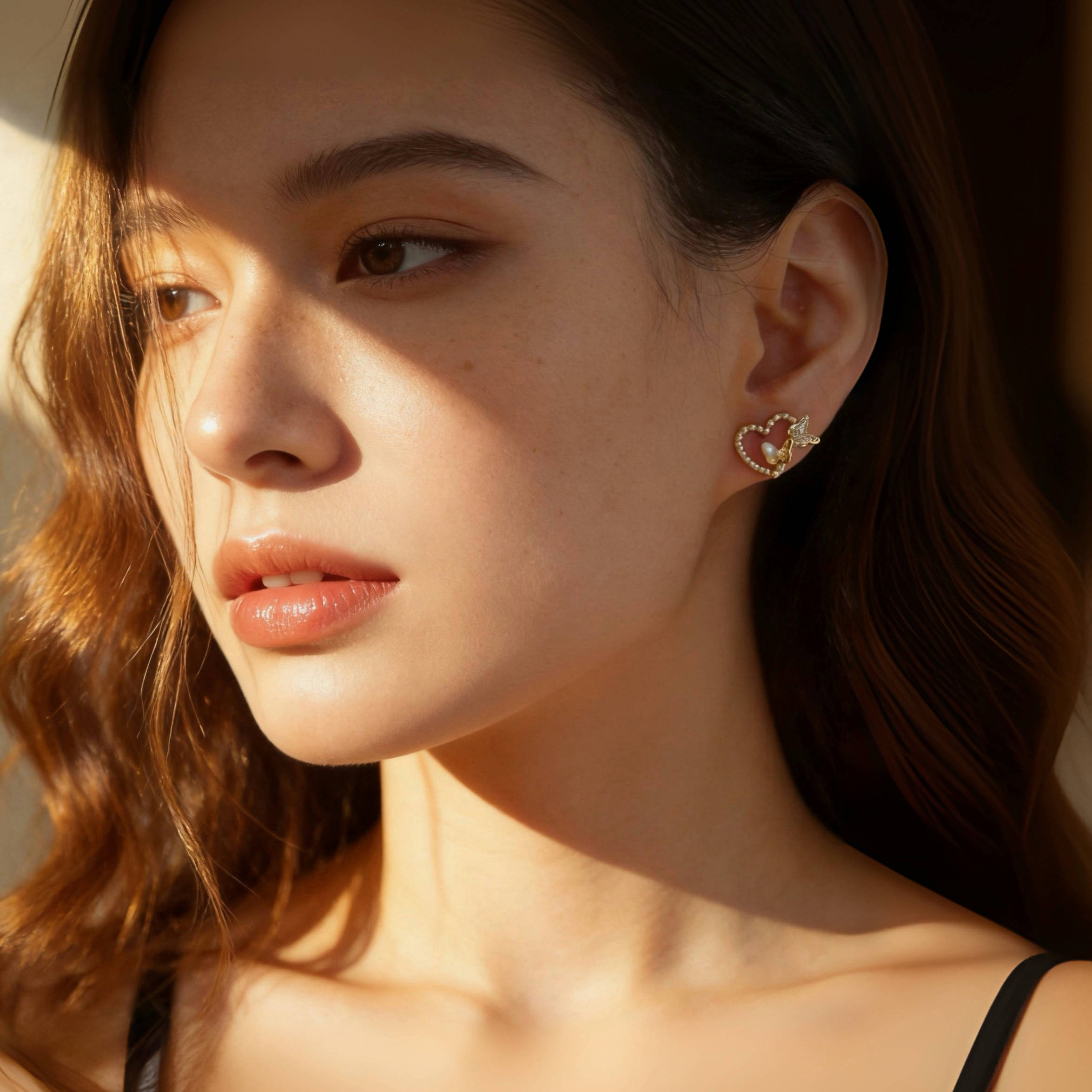 甜美仿珍珠镂空爱心小蝴蝶耳钉女