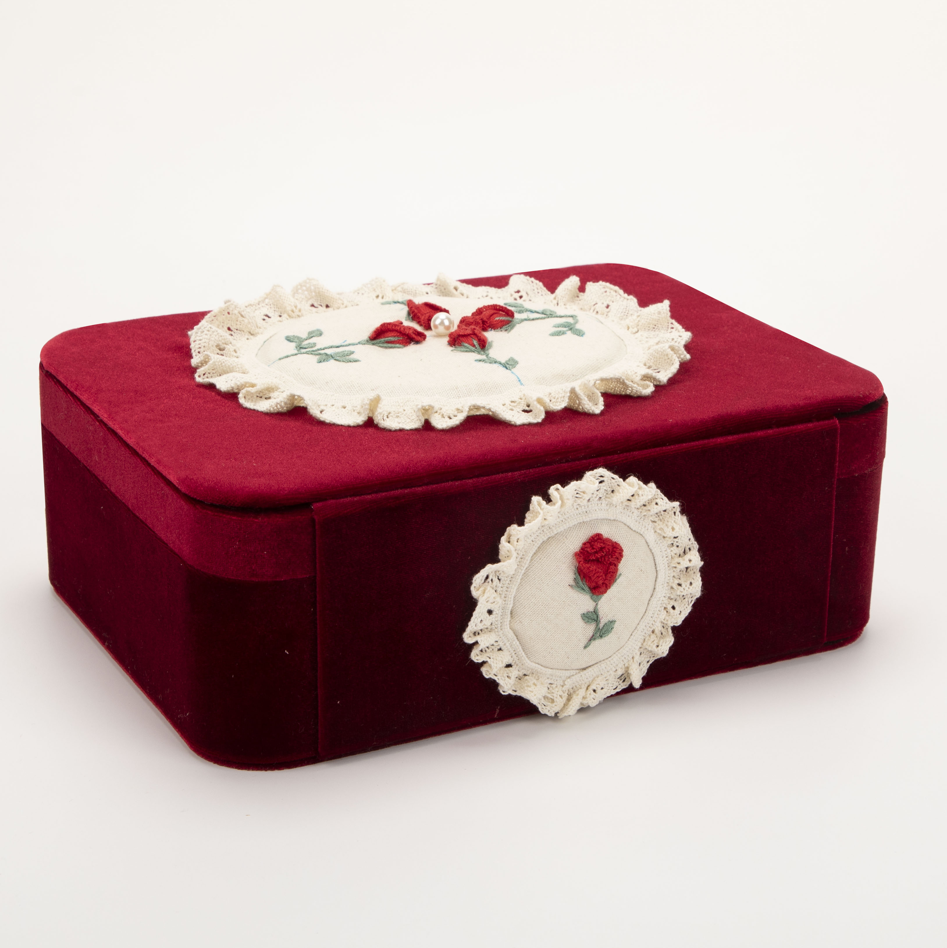 Sofis高档精致玫瑰花刺绣首饰盒丝绒收纳盒蕾丝花边装饰红色新款