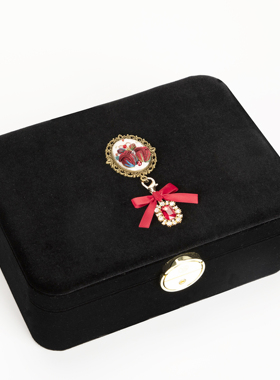 Sofis轻奢高档精致首饰盒结婚礼物新款刺绣丝绒珠宝项链饰品盒