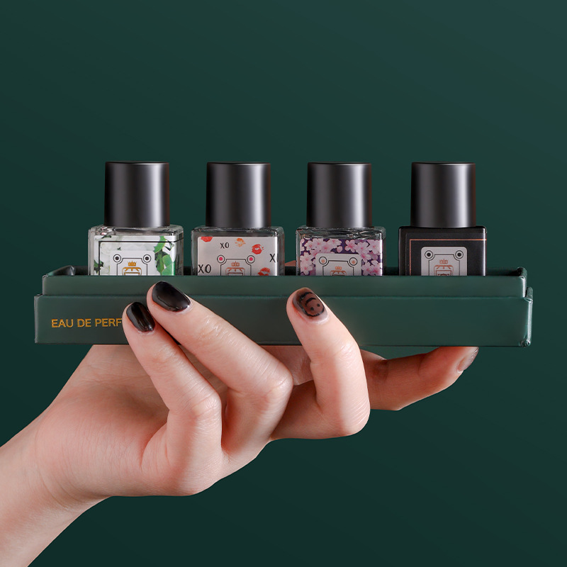 2瓶的价格买4瓶私密香水女士