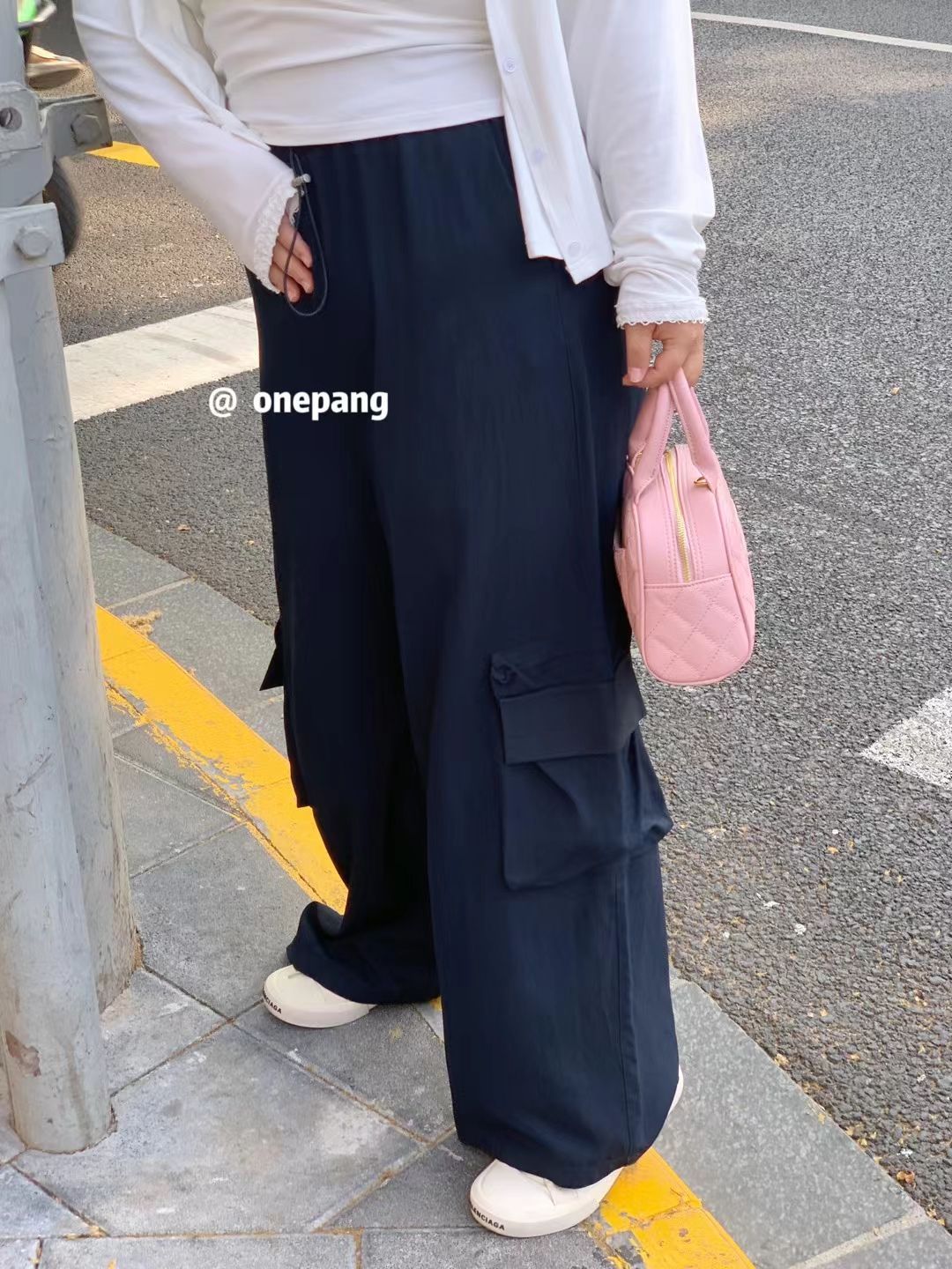 Onepang夏日工装休闲裤藏青色大口袋显瘦凉快清清爽爽大码女装裤