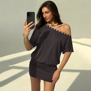 shemoda 欧美风纽扣装饰斜领短袖连衣裙女设计感拼接高腰包臀短裙