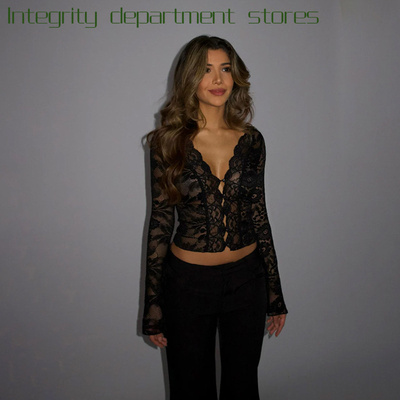 V-necksexylacecutoutoff-should