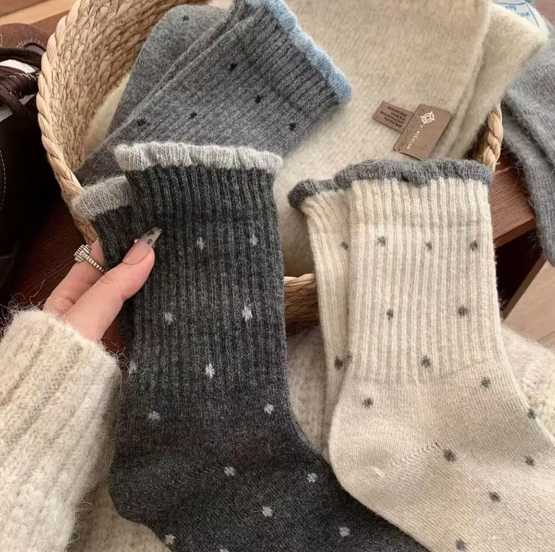 【下单立减50】袜子女中筒秋冬季波点温柔花边百搭长筒复古XJ