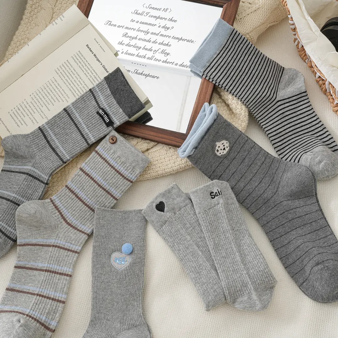 【下单立减50】秋冬新款袜子女百搭中筒袜网红爆款ins风外穿QC