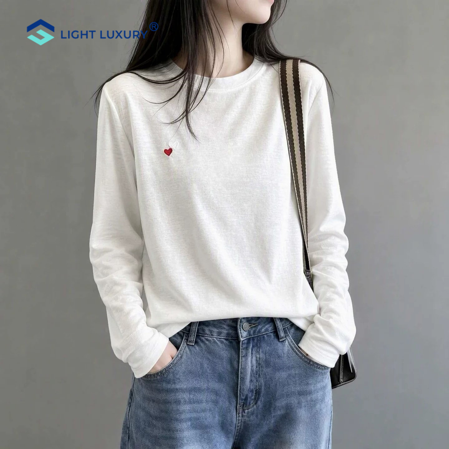 白色长袖T恤女别致设计感爱心