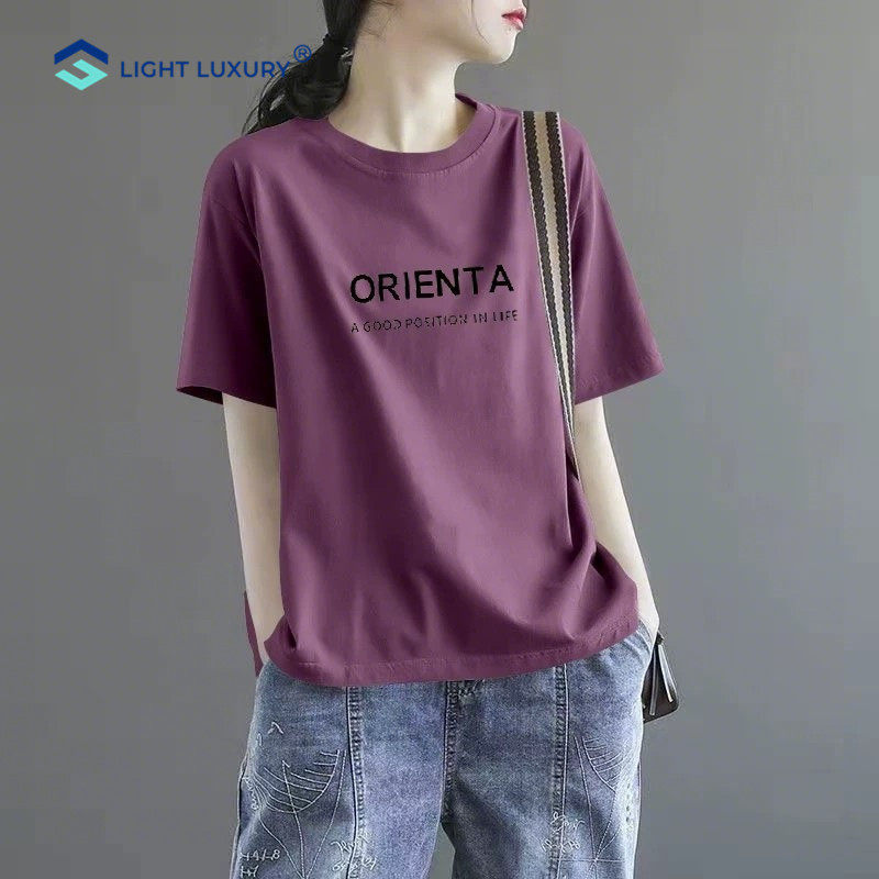 紫色圆领短袖t恤女简约设计感