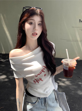Women's one neck short sleeved off shoulder top女一字领短袖