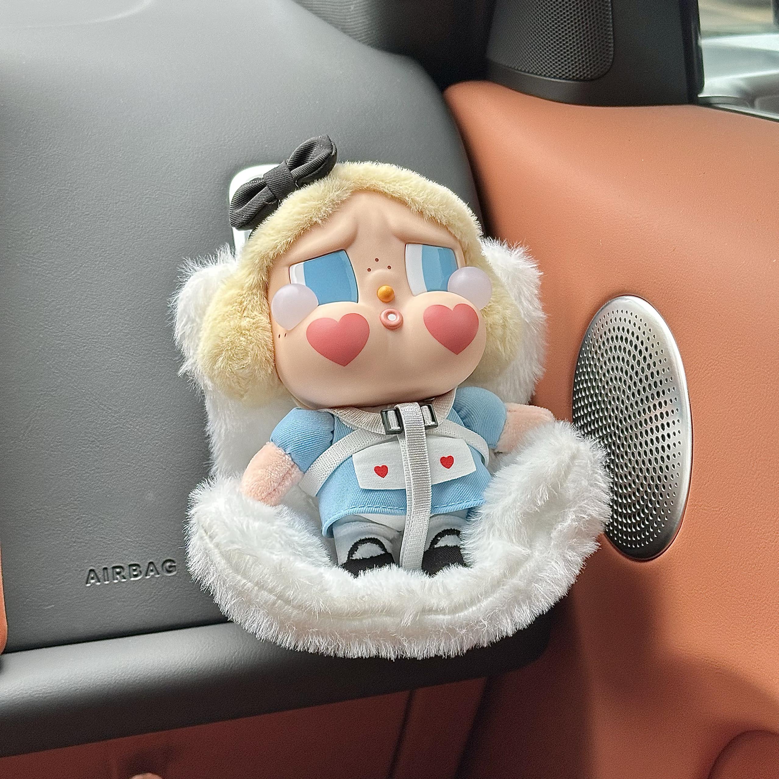 泡泡玛特CRYBABY哭娃眼泪工厂拉布布毛绒车载玩偶汽车出风口座椅