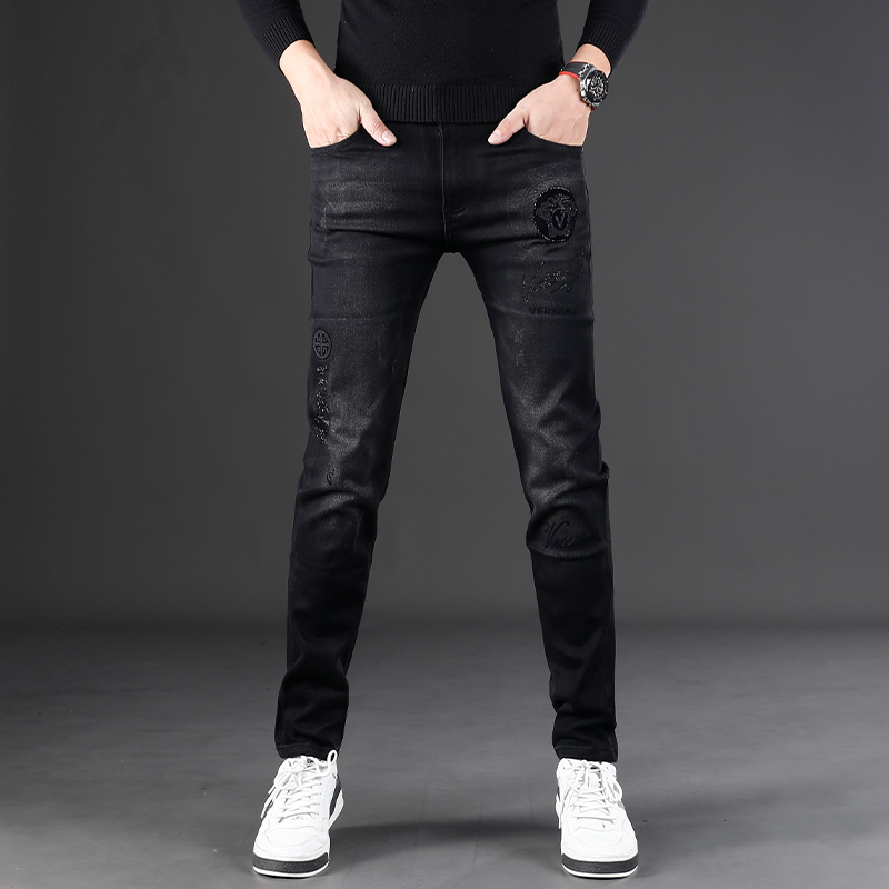 2024烫钻轻奢黑色修身牛仔裤秋冬