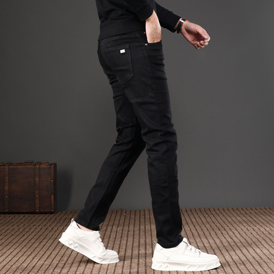 黑色不掉色修身牛仔长裤秋冬款