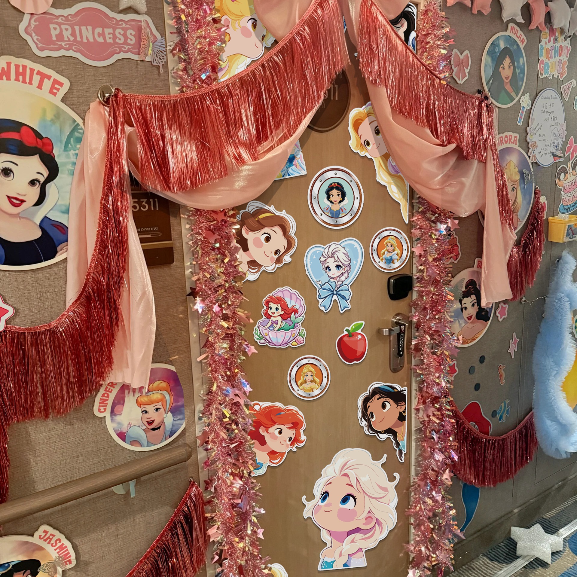 迪士尼邮轮磁吸门贴定制