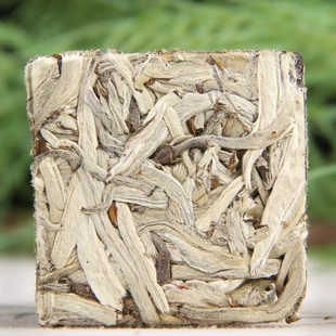 冰岛古树云南白茶白毫银针白龙须贡古树白茶大白毫普洱生茶叶
