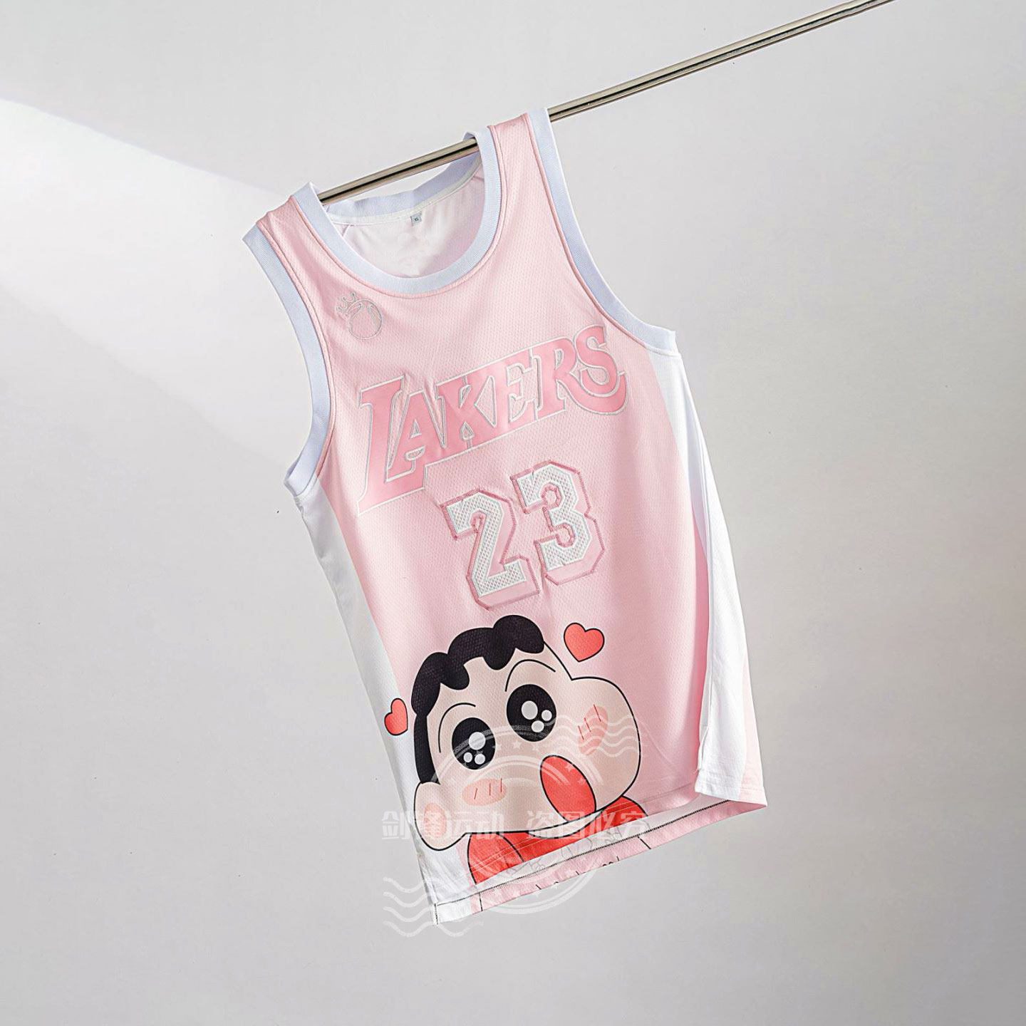 【卡通送男友】全力詹篮球服定制粉色詹姆斯球衣原创密绣网眼号码