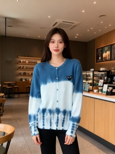 扎染针织开衫蓝白渐变针织衫修身显瘦毛衣外套秋季时尚羊毛衫上衣