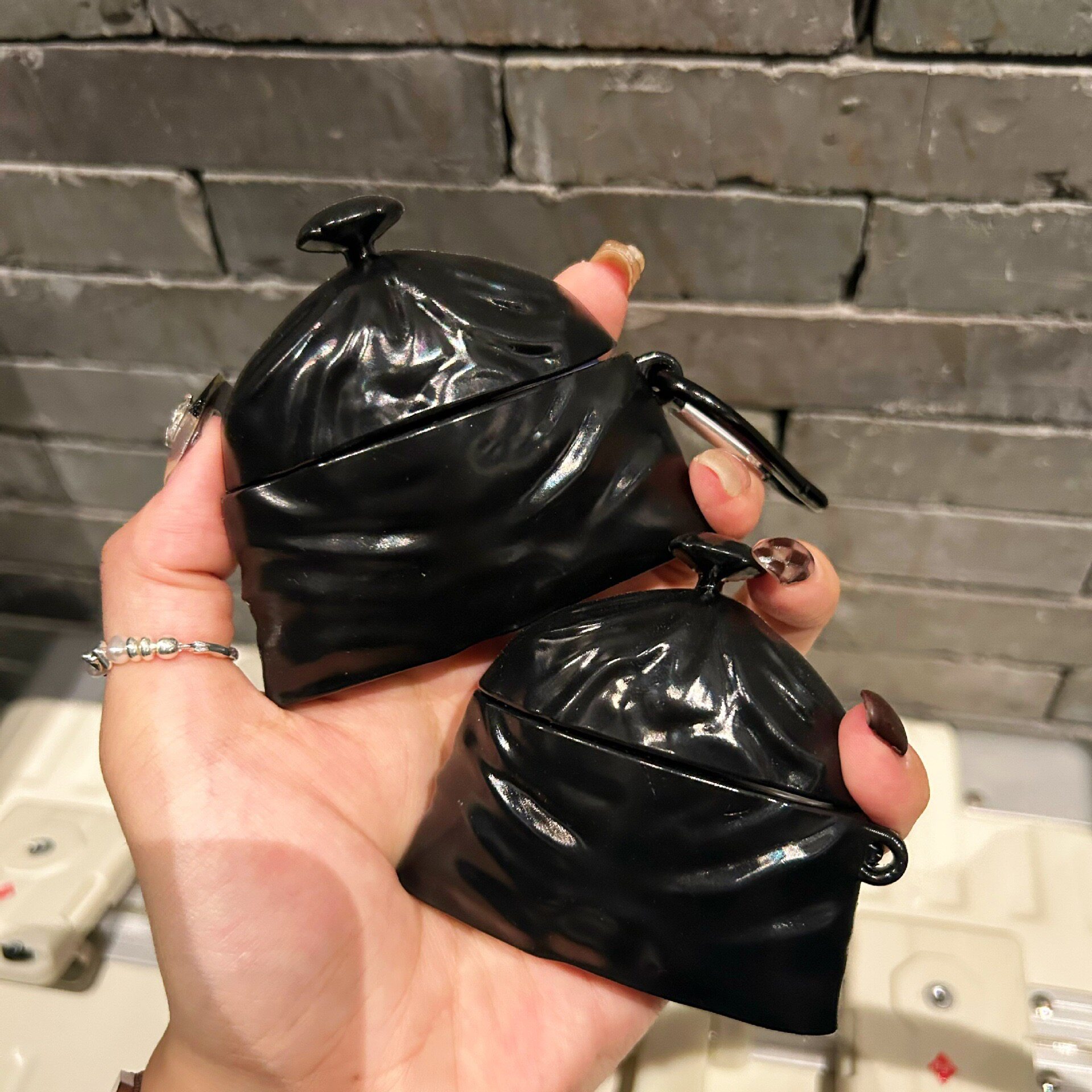 【独创私模】AirPods4苹果耳机保护套创意黑色垃圾袋AirPods pro2代苹果耳机保护壳无线蓝牙耳机高级感耳机壳