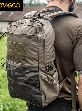 VOTAGOO LBT改款8005双肩背包 户外日常通勤电脑包拼色防水战术包