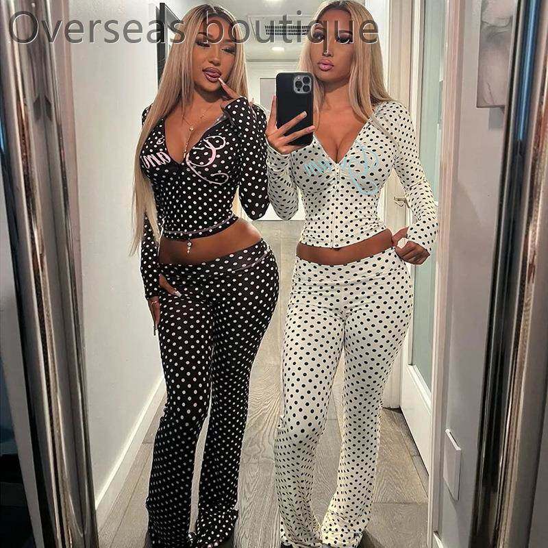 波点字母印花露脐连帽衣长裤套装