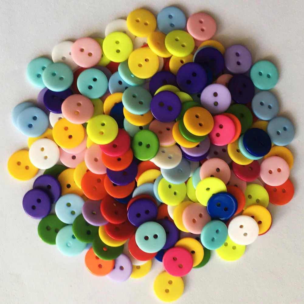 Hot 100pcs 6mm/9mm/11mm/12mm Resin 2 Hole Sewing Button Scra
