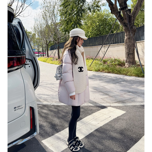 RUBBIT‘轻奢泡芙’云朵零压力轻暖白鹅绒羽绒服裸粉中长保暖外套