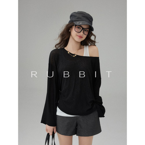 RUBBIT CHIC ‘气质青春’时髦叠穿 背心+长袖T两件套 黑白