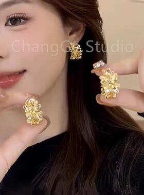 ChangGe Studio 法式金属花朵C圈耳环气质复古独特设计感冷淡风秋