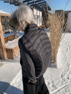 「Ueshima」*龟背*轻薄立领排骨羽绒服90白鸭绒马甲保暖外套男女