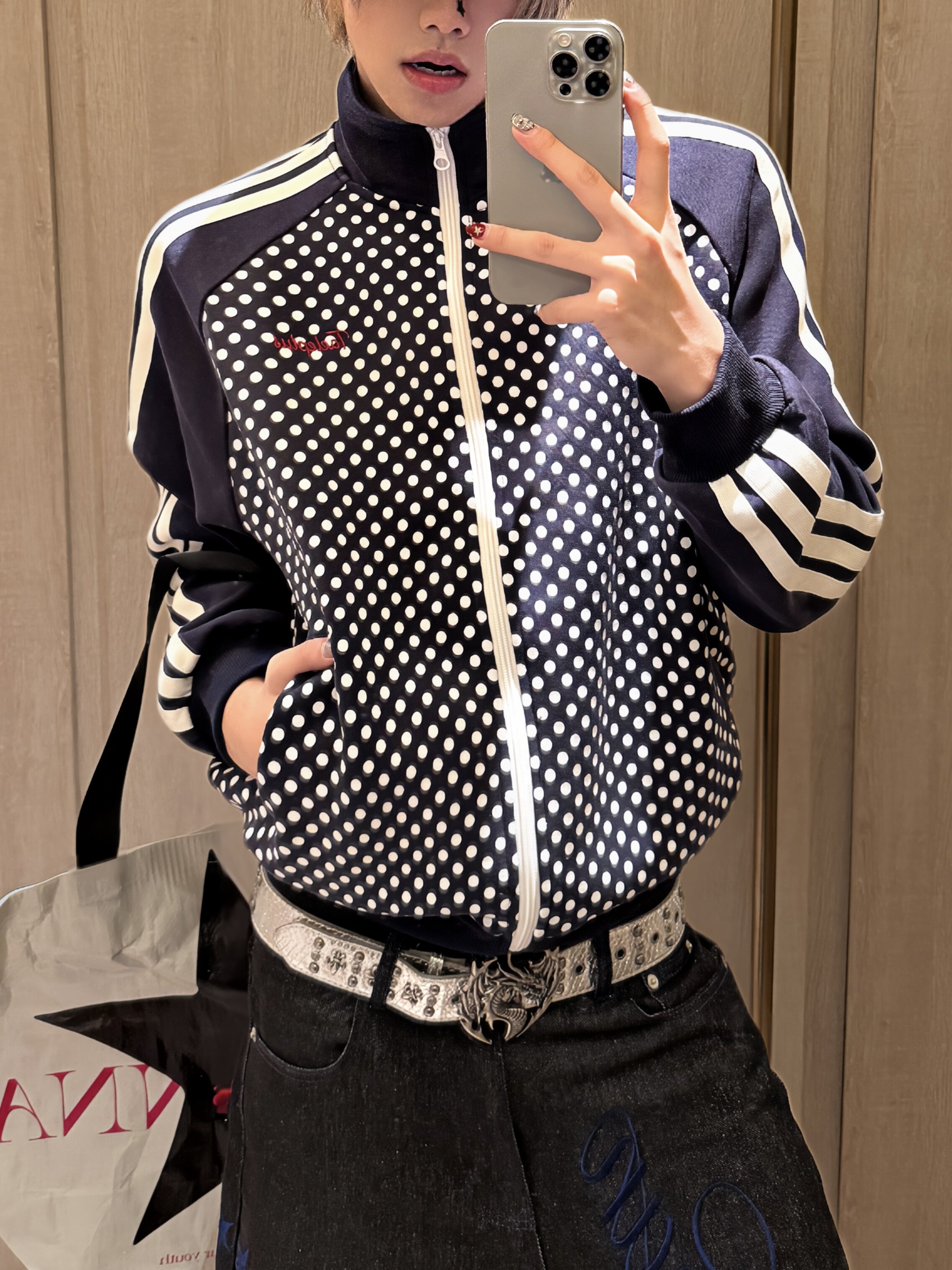 波点休闲立领运动健身夹克外套