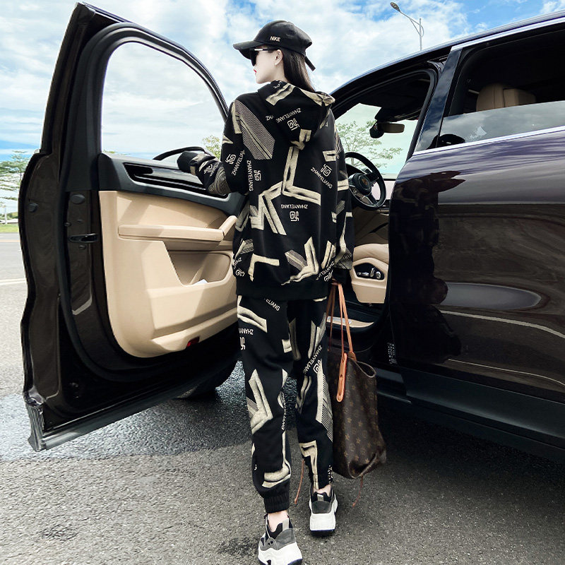 여성용 캐주얼 스포츠 슈트 패셔너블한 순면 하이엔드 트렌디 브랜드 봄 에이징 슬리밍 스웨트셔츠 투피스 세트