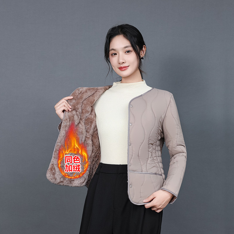 秋冬2025女士加绒加厚羽绒棉内胆保暖修身短款棉服中老年棉袄外套