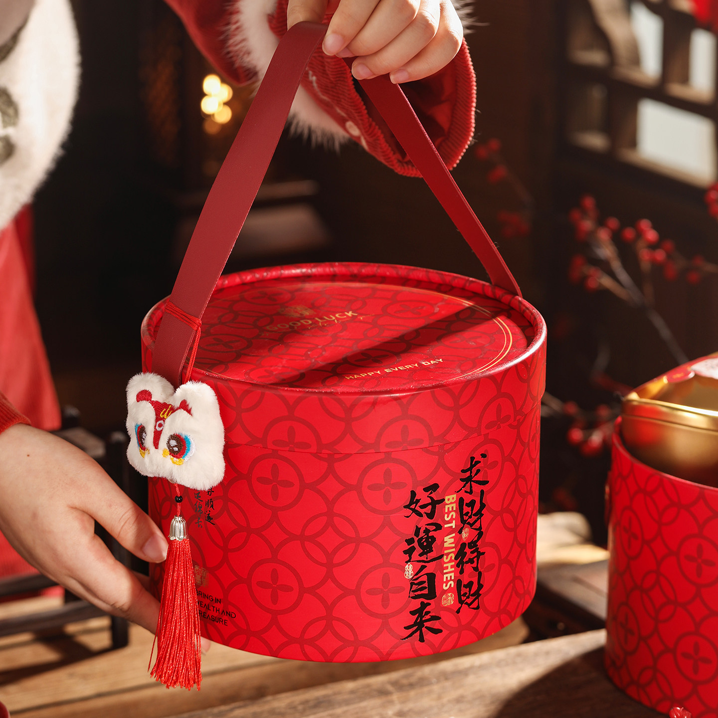 新年礼盒包装盒手提抱抱桶礼品盒马年春节糖果零食盒子空盒礼物盒,厨房/烹饪用具,点心包装盒/包装袋,淘宝优惠券,粉丝福利购,淘宝优惠卷