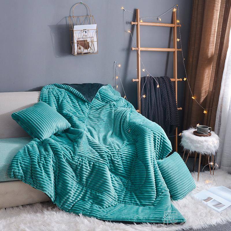 正品冬加秋厚内汽车载抱枕被子用二合一靠垫车车用魔法绒空两调被