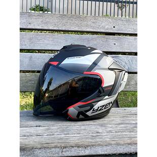 正品Ryzen摩托车盔男季初号机女冬四分之三盔机车头士半盔双镜四