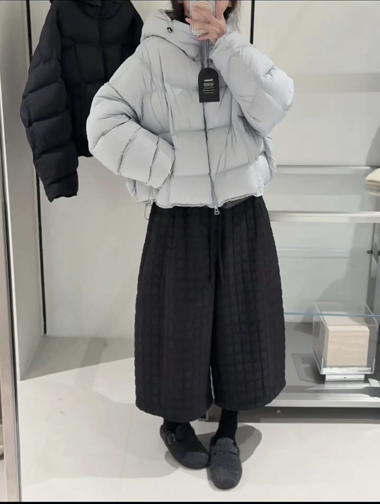 短款连帽羽绒服女2026冬季高级感时尚泡芙轻薄设计感小个子外套,女装/女士精品,羽绒服,淘宝优惠券,粉丝福利购,淘宝优惠卷