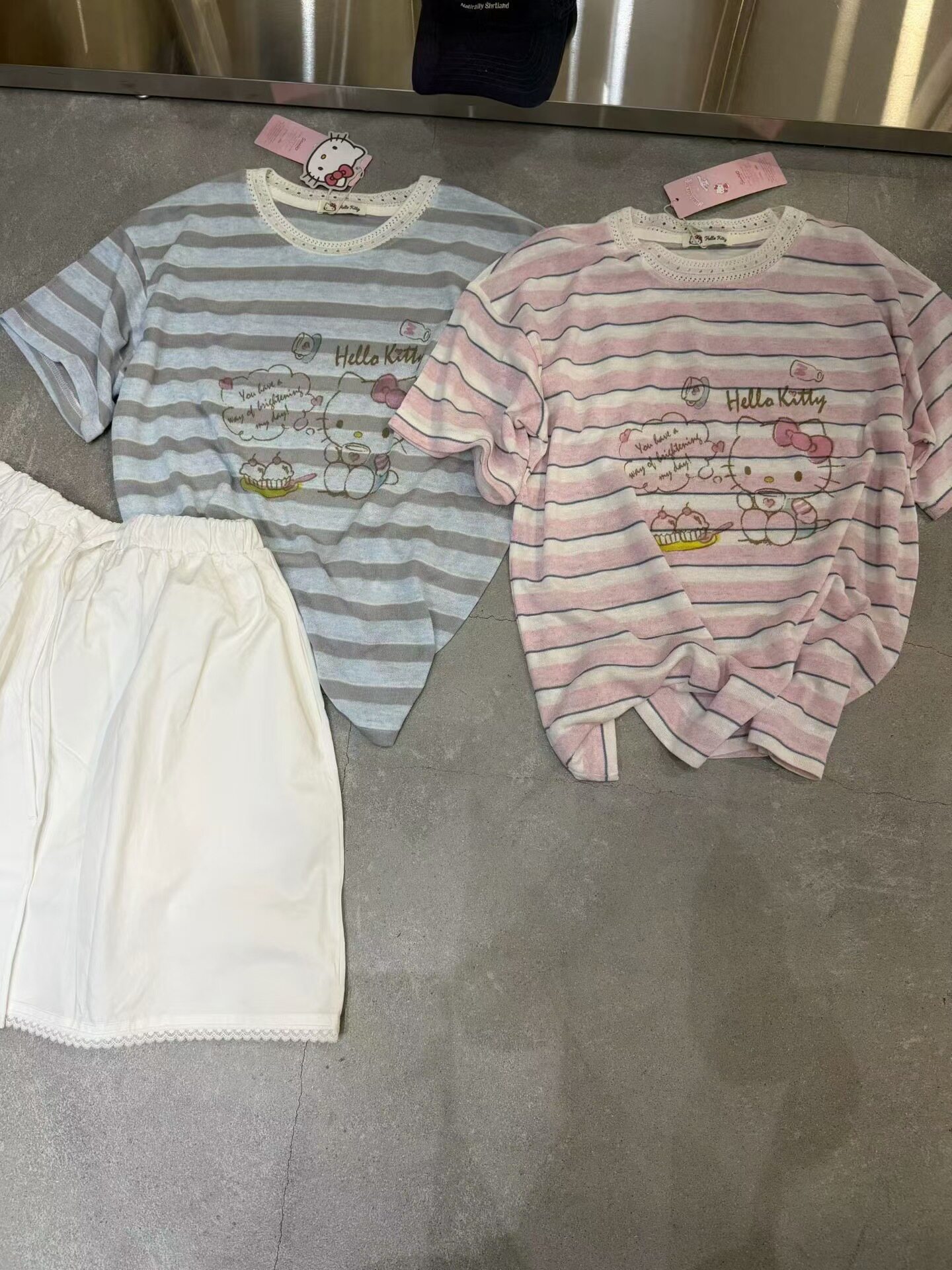 韩系可爱风条纹T恤女2026夏季宽松蕾丝领口吃甜品kt冰丝大码短袖