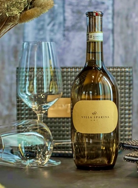 斯巴琳娜小胖黄瓶VILLA SPARINA意大利进口加维GAVI干白葡萄酒