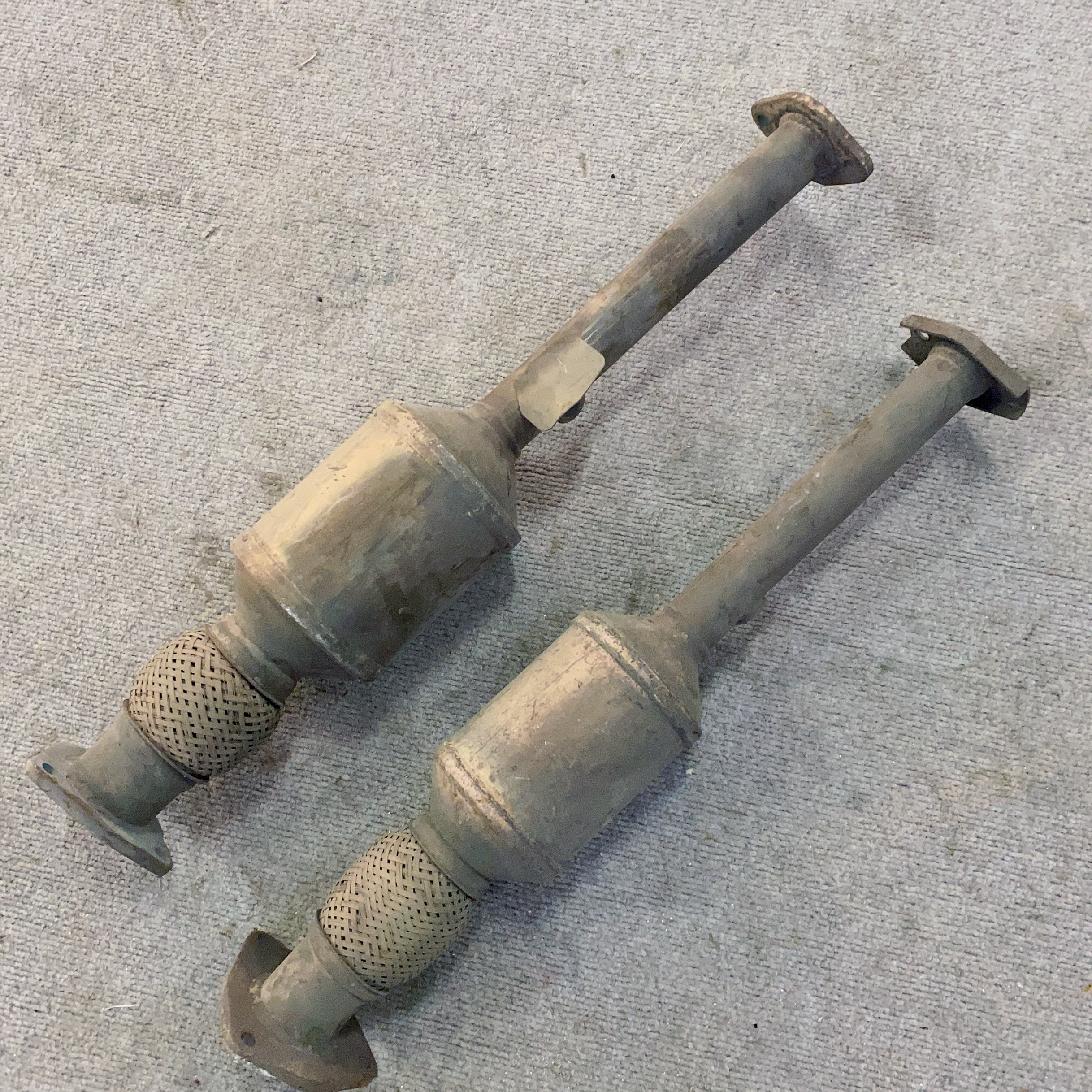 五菱宏光V 之光 小卡 荣光1.2 1.4 1.5 1.8原厂三元催化拆车件