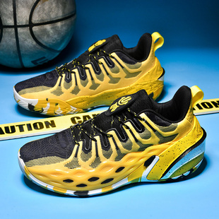 巴特勒3代篮球鞋青少年小码战靴儿童轻便实战摩擦会响夜光球鞋男2