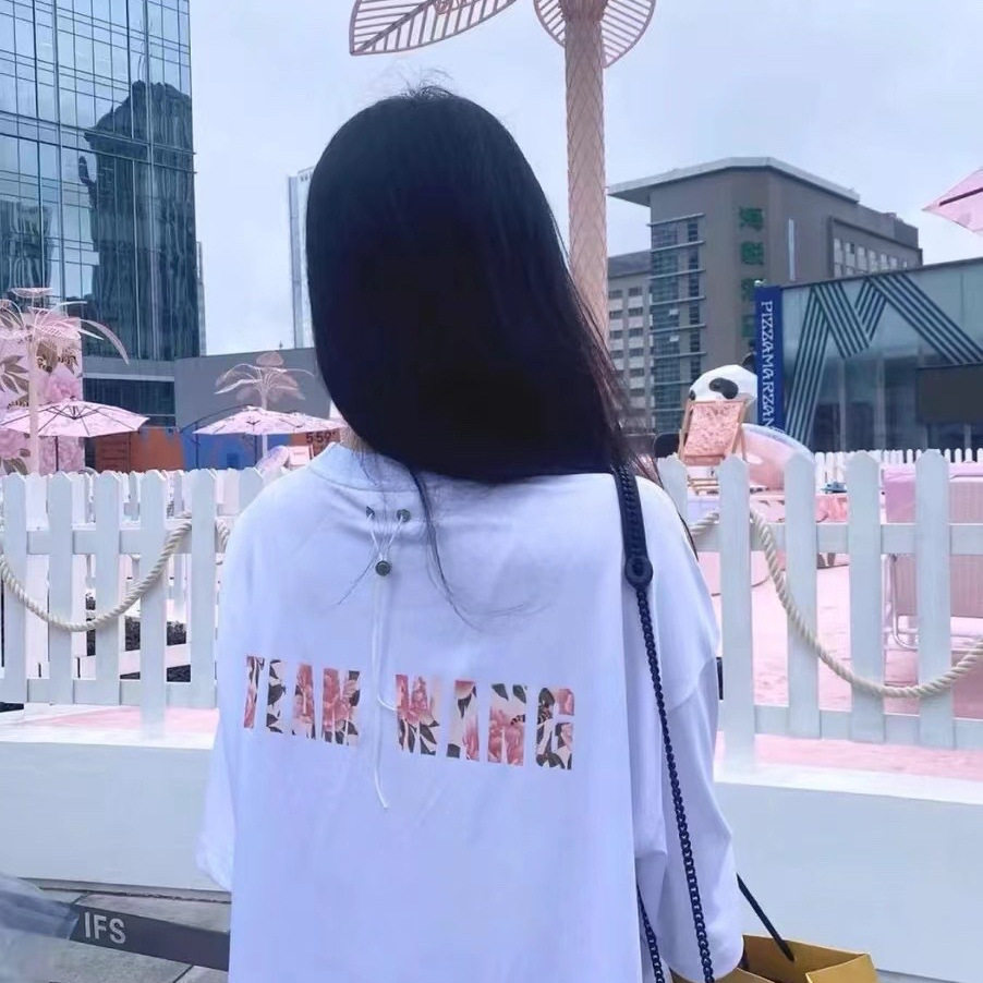 王嘉尔同款重磅棉牡丹字母T恤